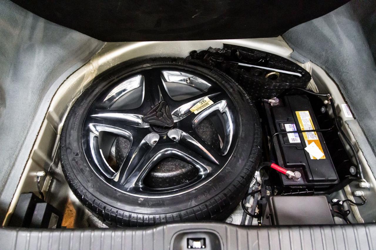 2006 Jaguar 42710 mile XJ6