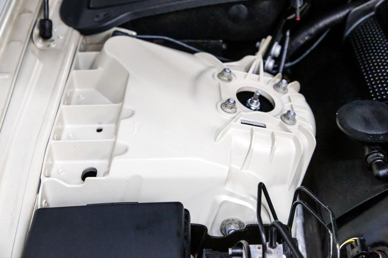 2006 Jaguar 42710 mile XJ6