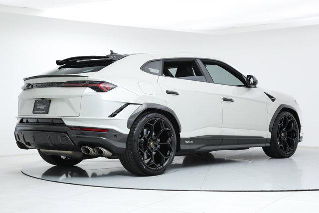 2023 Lamborghini Urus