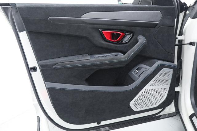 2023 Lamborghini Urus