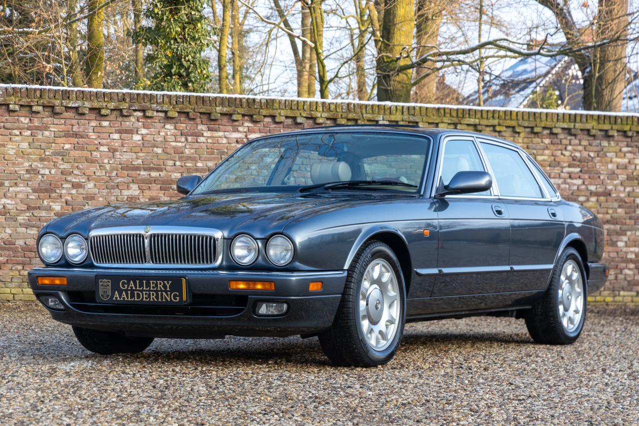 1995 Jaguar XJ6 4.0 Sovereign &ldquo;XJ300&rdquo;