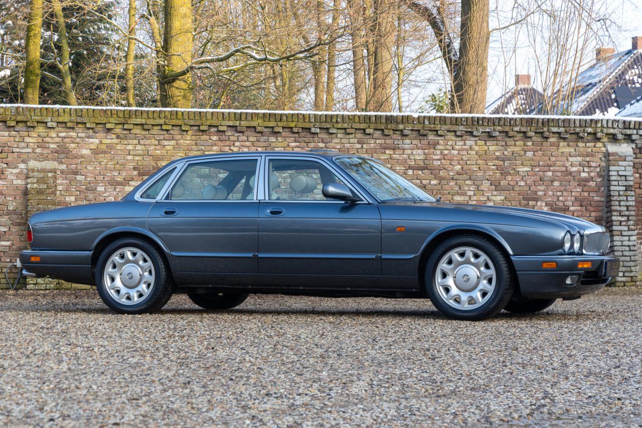 1995 Jaguar XJ6 4.0 Sovereign &ldquo;XJ300&rdquo;