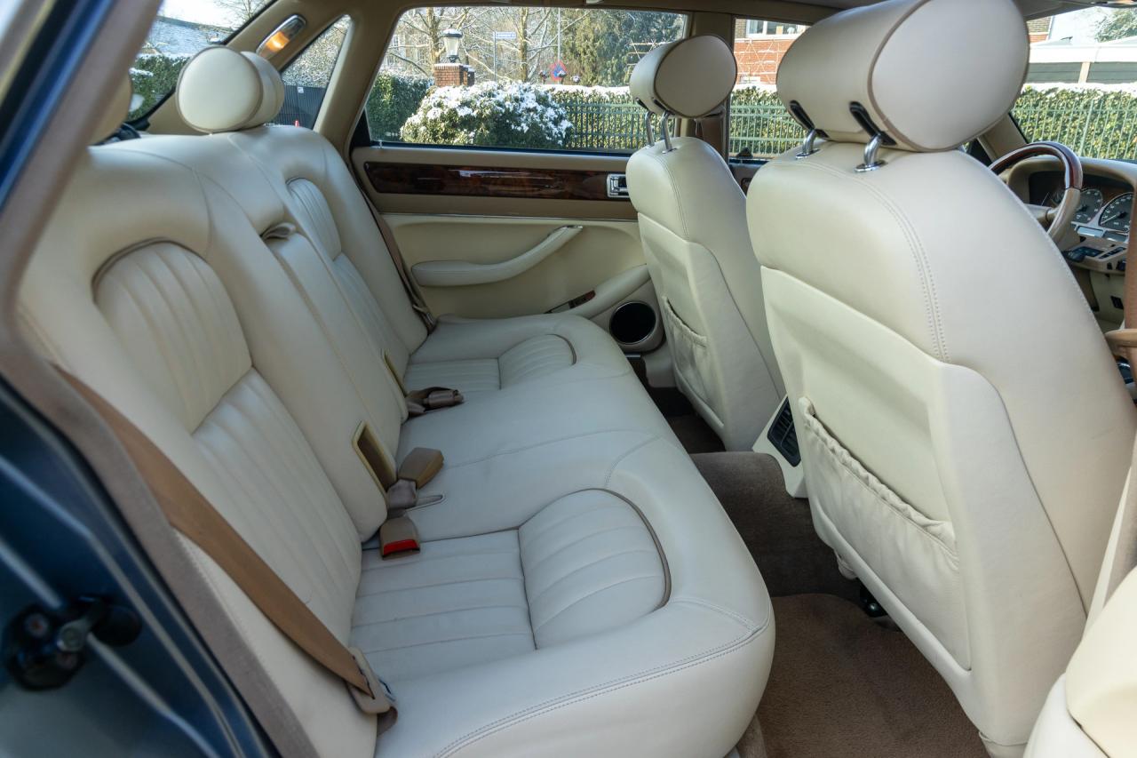 1995 Jaguar XJ6 4.0 Sovereign &ldquo;XJ300&rdquo;