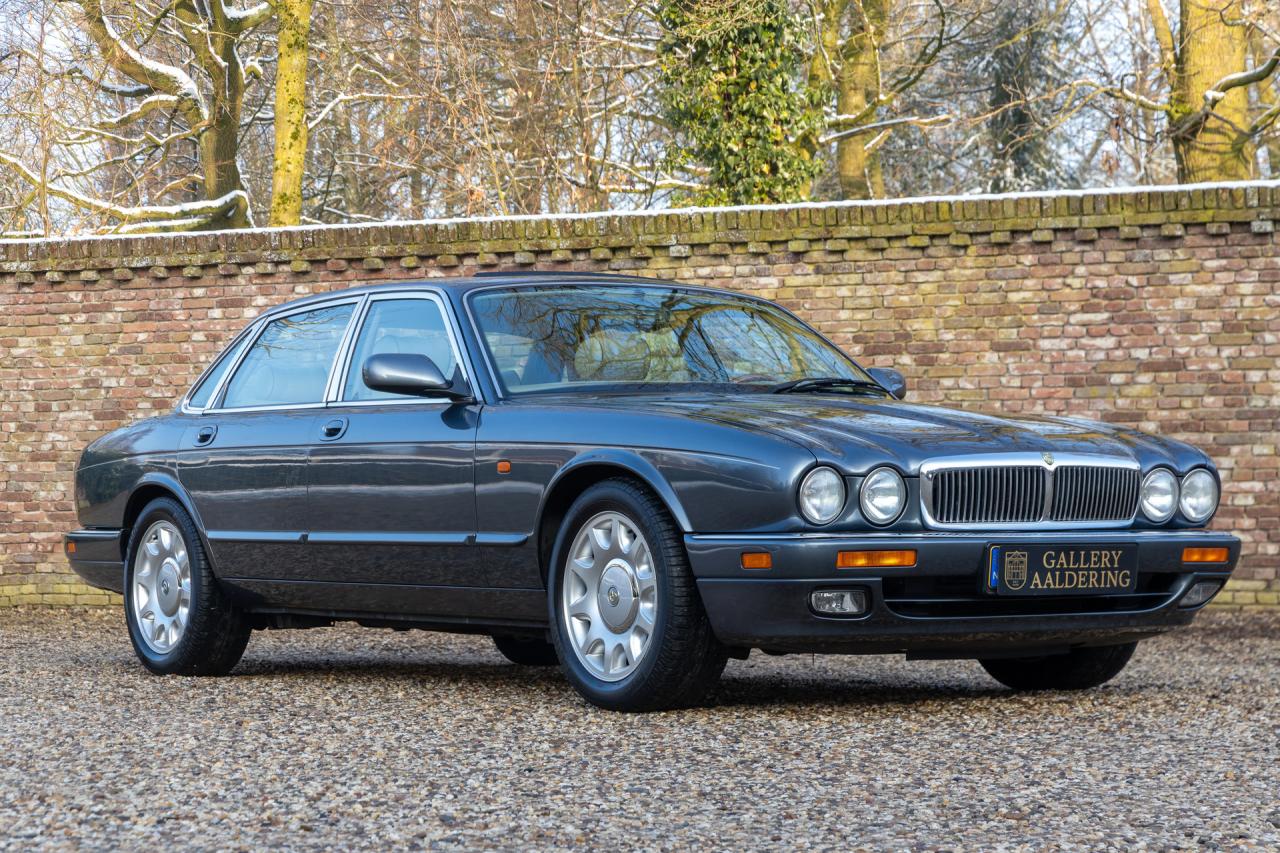 1995 Jaguar XJ6 4.0 Sovereign &ldquo;XJ300&rdquo;
