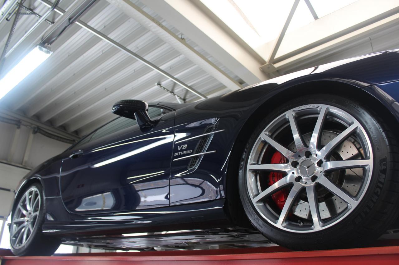 2012 Mercedes - Benz Mercedes Benz SL63 AMG &ldquo;Performance Package&rdquo;