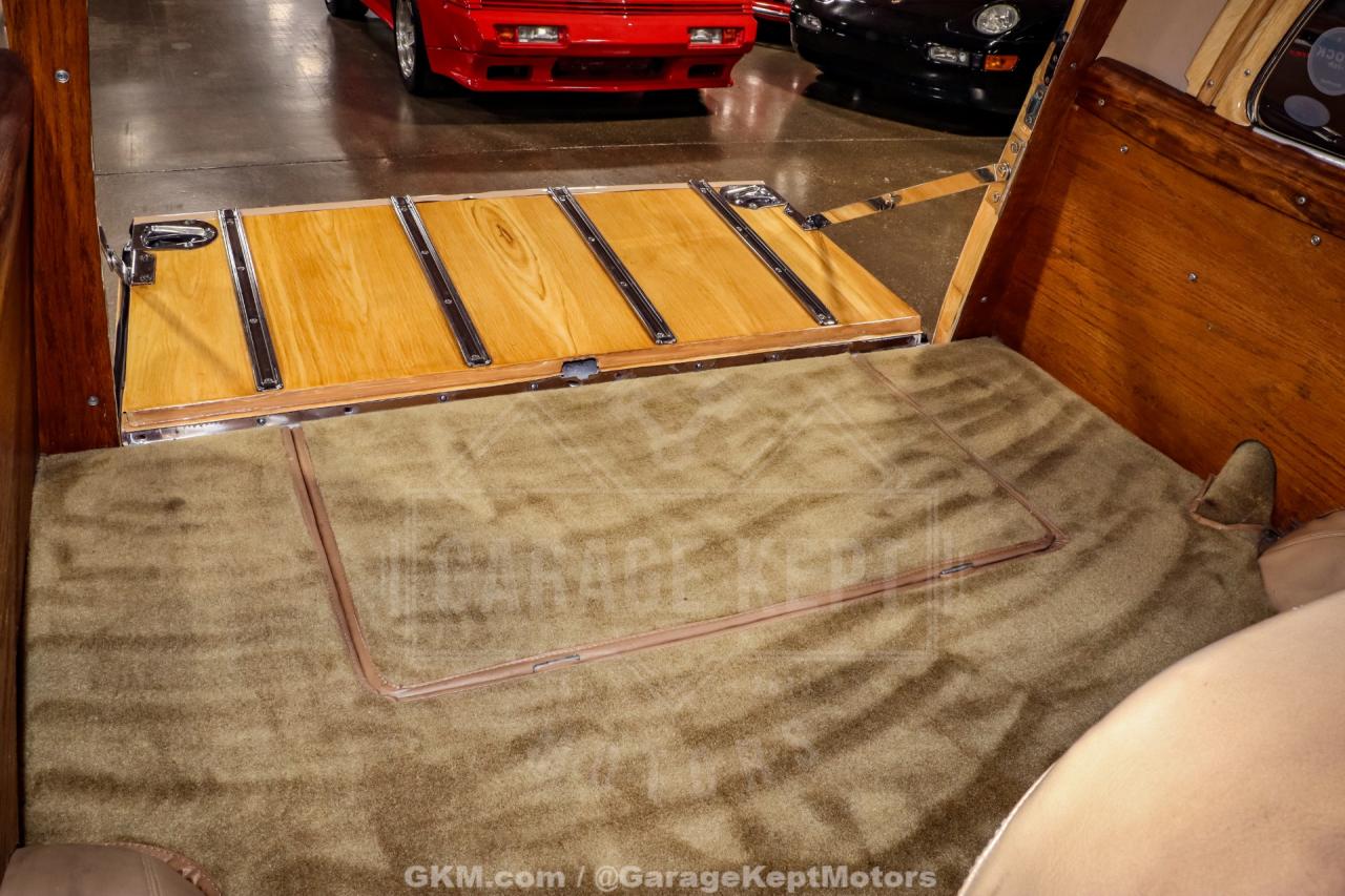 1951 Chevrolet Deluxe Wagon