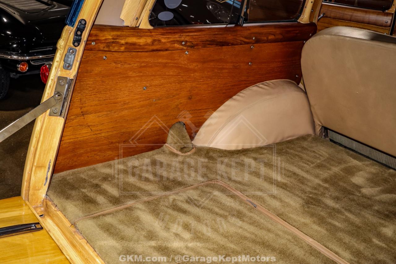 1951 Chevrolet Deluxe Wagon