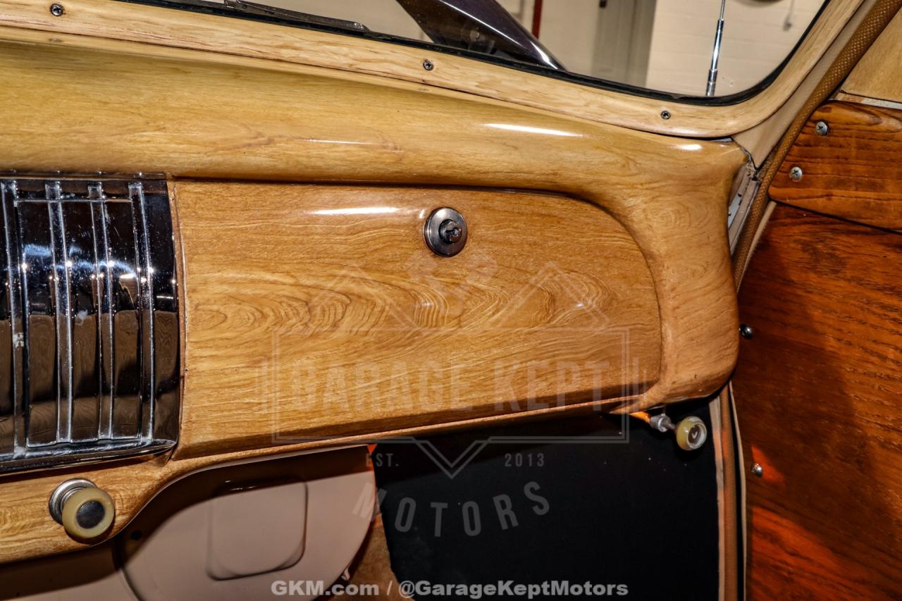 1951 Chevrolet Deluxe Wagon