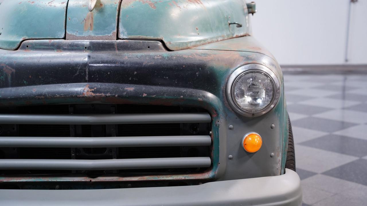 1952 Dodge B-100