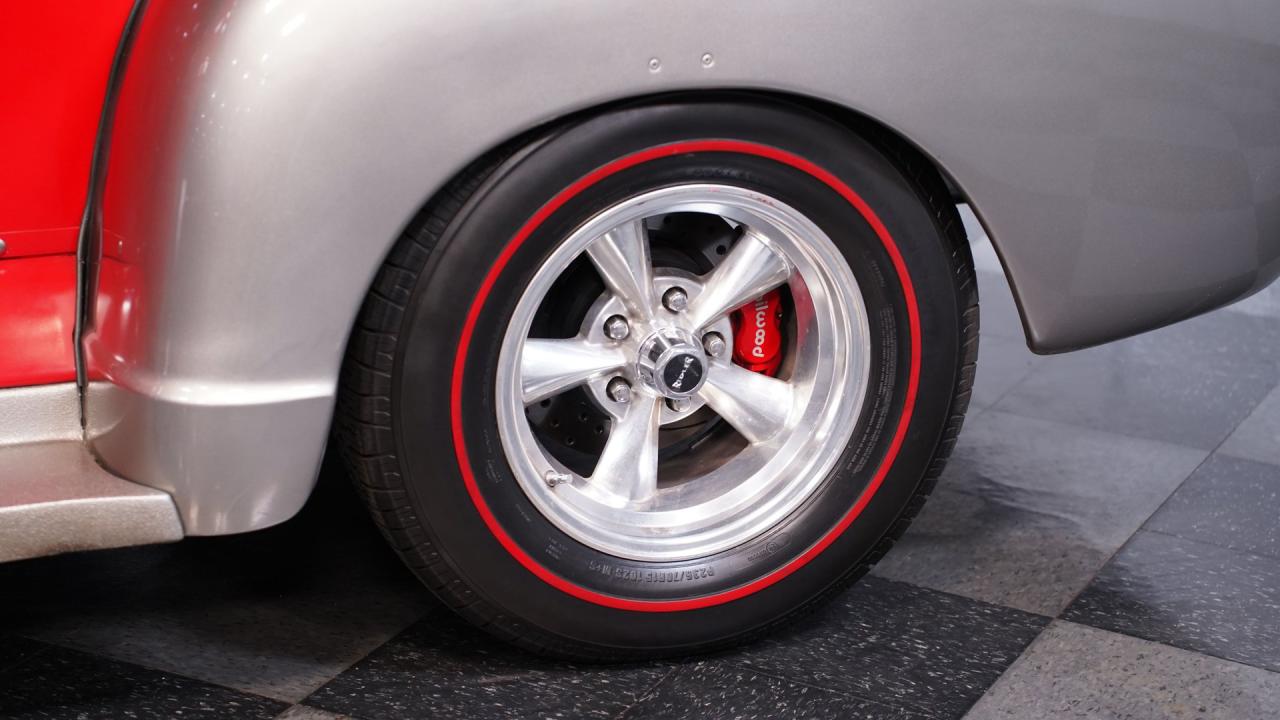 1947 Chevrolet 3100 5 Window Restomod