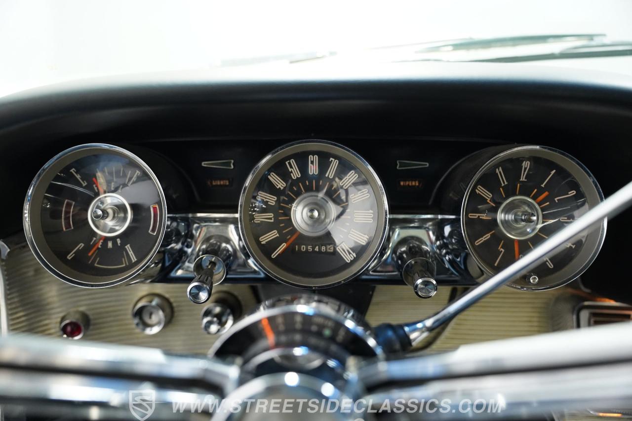 1962 Ford Thunderbird