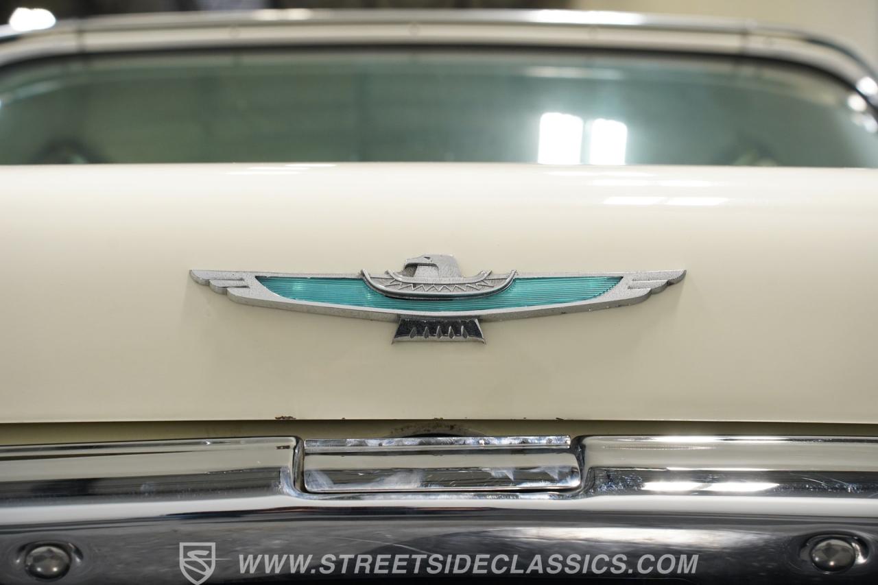 1962 Ford Thunderbird