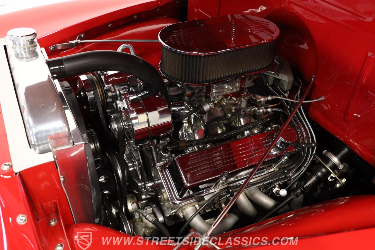 1947 Chevrolet 3100 5 Window Restomod