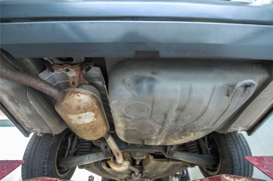 1986 Mercedes - Benz 200-serie