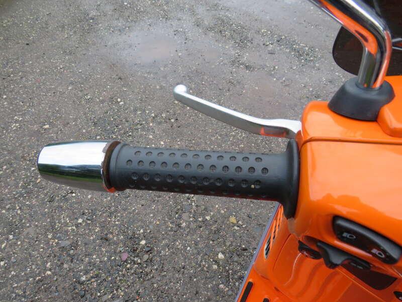 2004 PIAGGIO VESPA GT200L