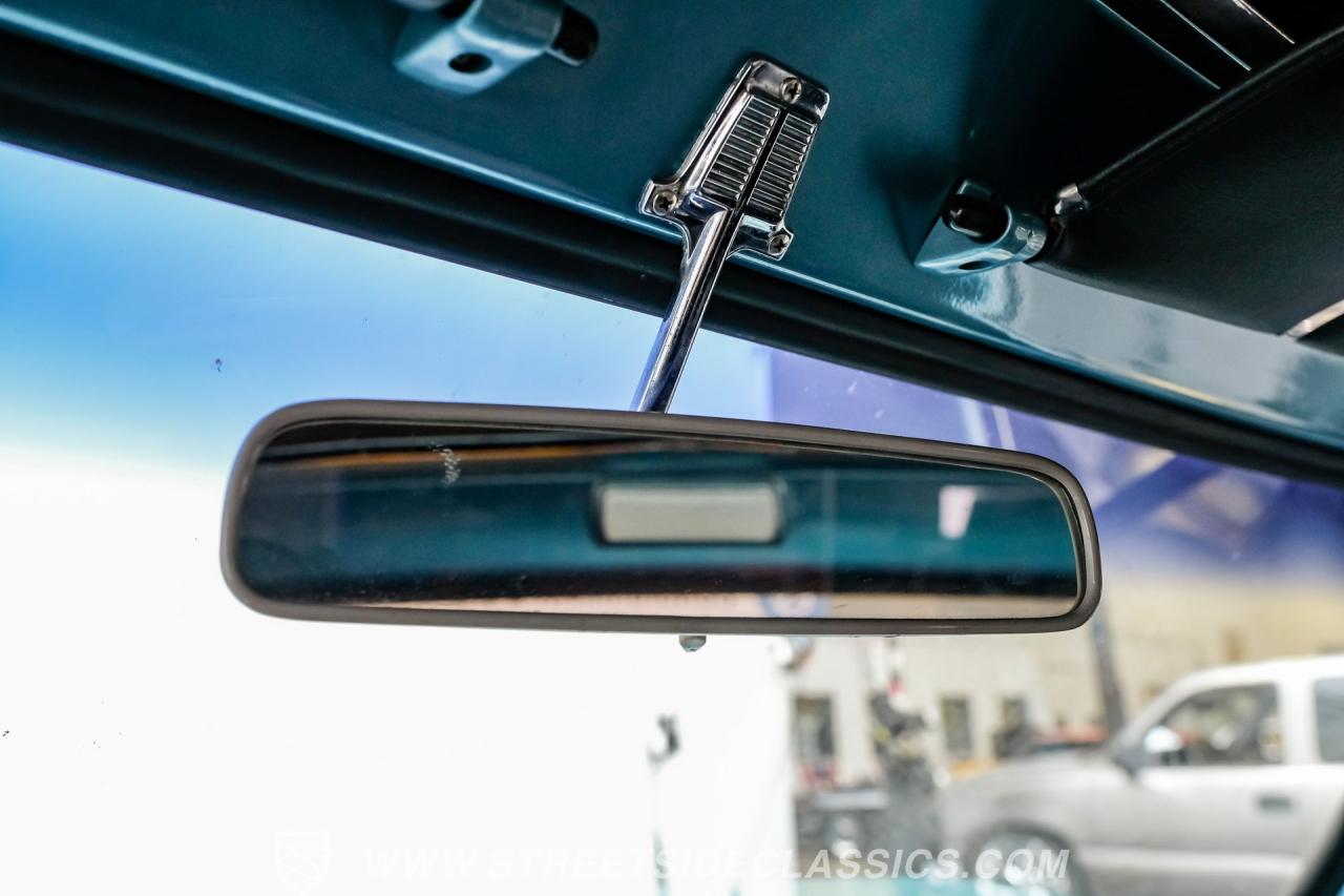 1969 GMC C10 Stepside Restomod