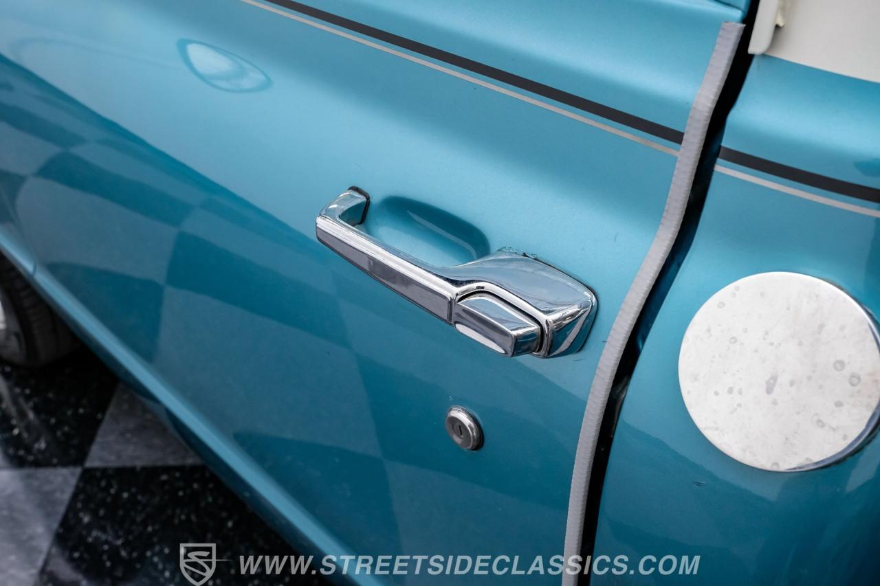 1969 GMC C10 Stepside Restomod