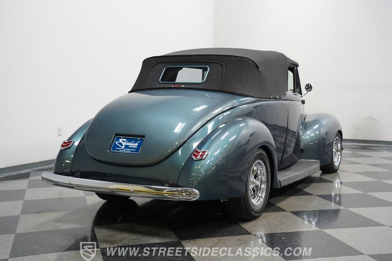 1940 Ford Deluxe Convertible