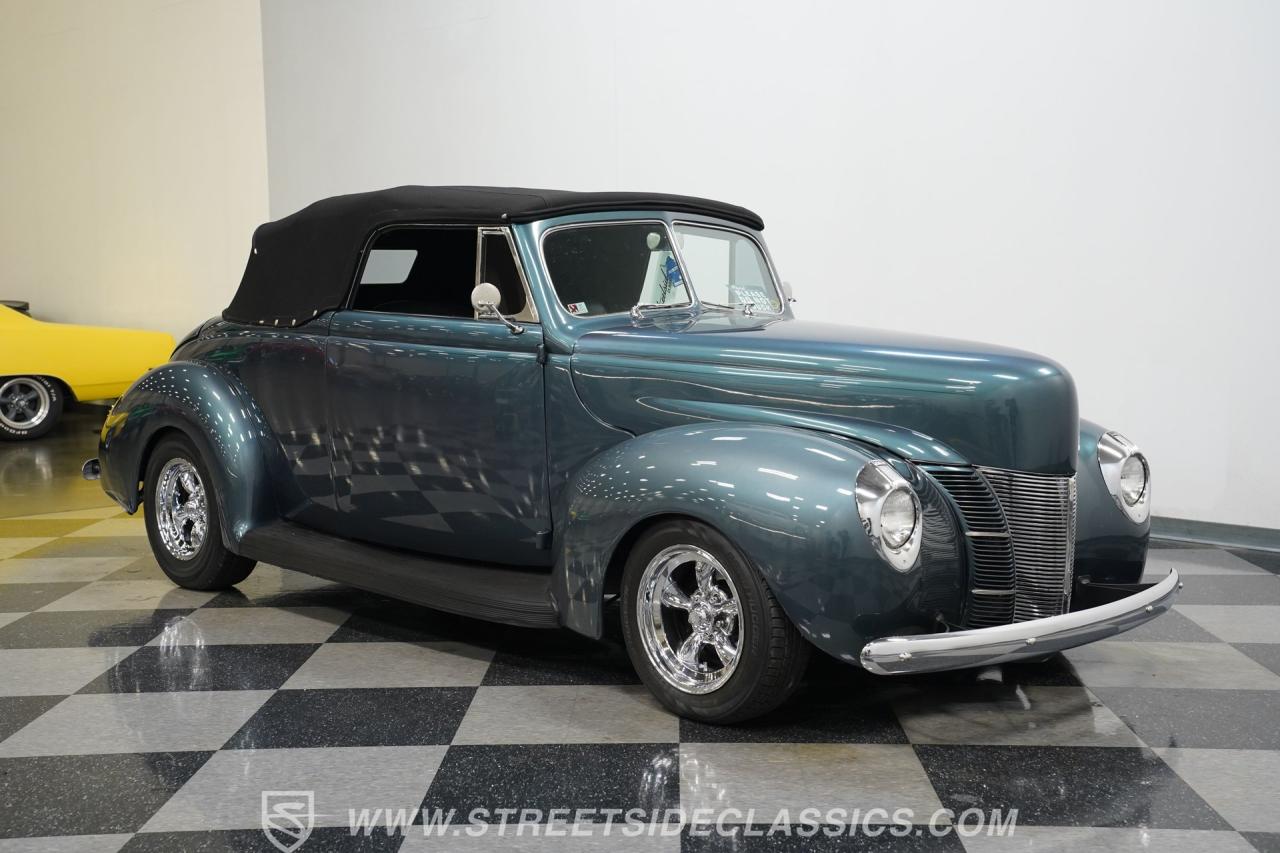 1940 Ford Deluxe Convertible