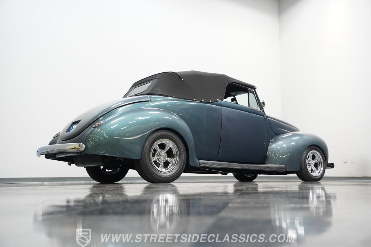 1940 Ford Deluxe Convertible