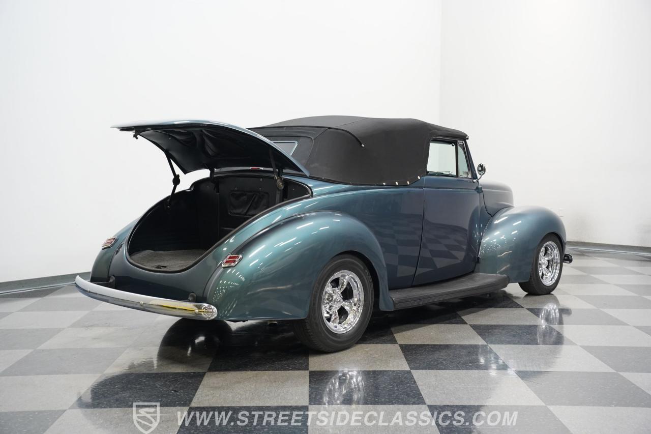 1940 Ford Deluxe Convertible