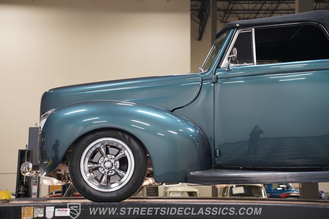 1940 Ford Deluxe Convertible