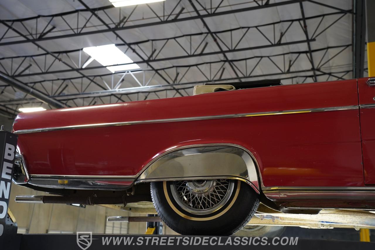 1965 Ford Galaxie 500