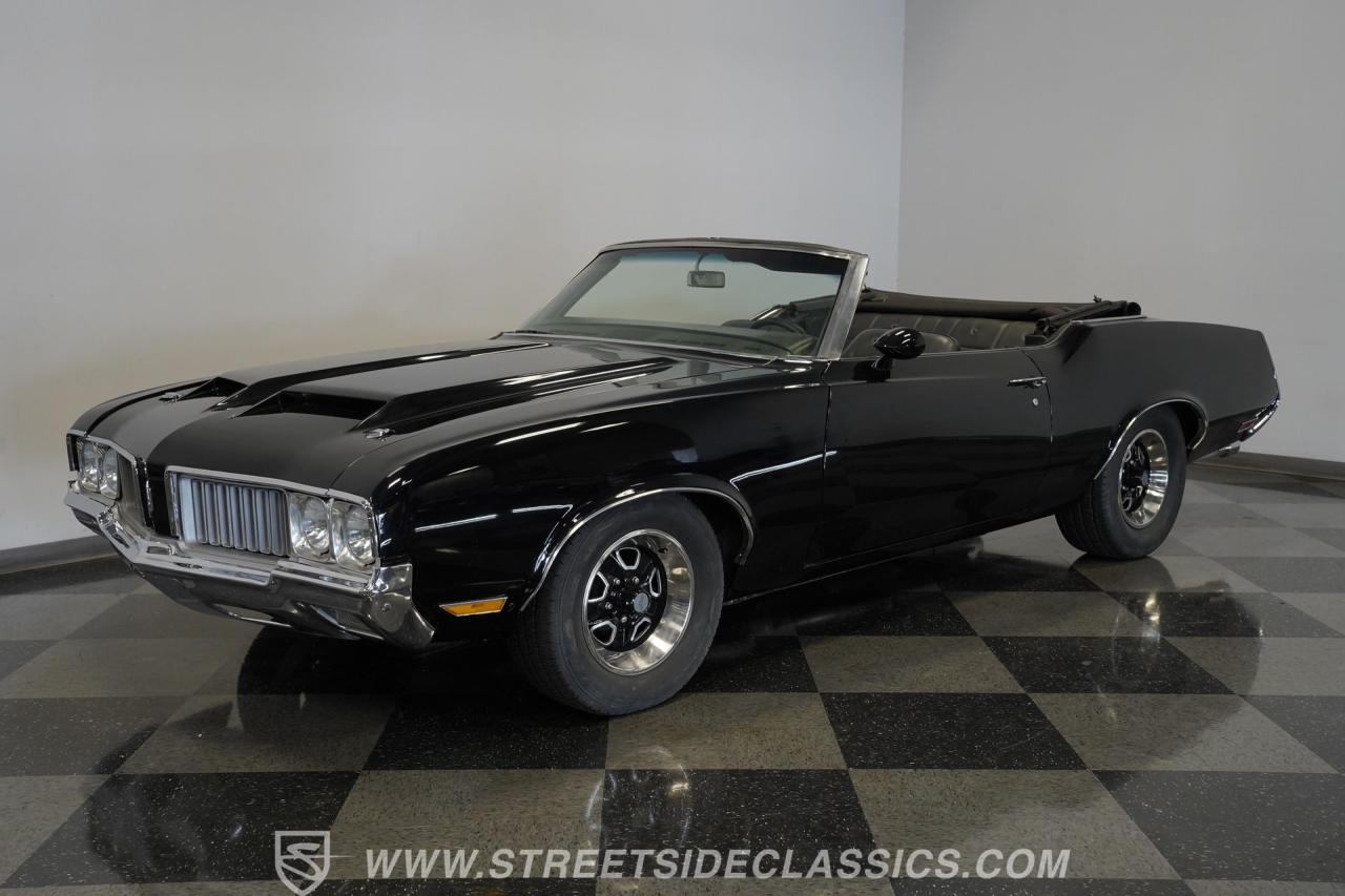 1970 Oldsmobile Cutlass Supreme Convertible