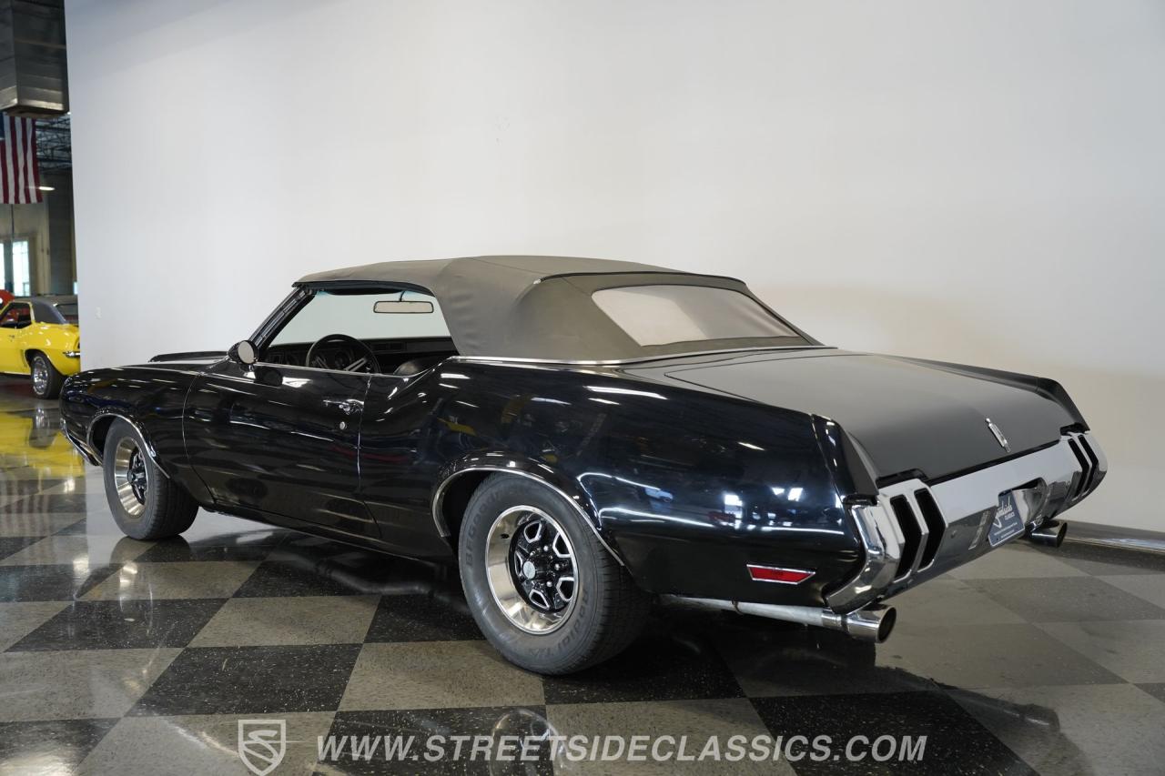 1970 Oldsmobile Cutlass Supreme Convertible