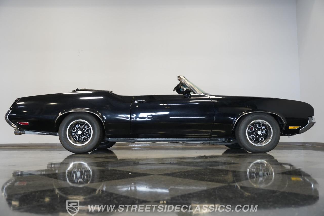 1970 Oldsmobile Cutlass Supreme Convertible