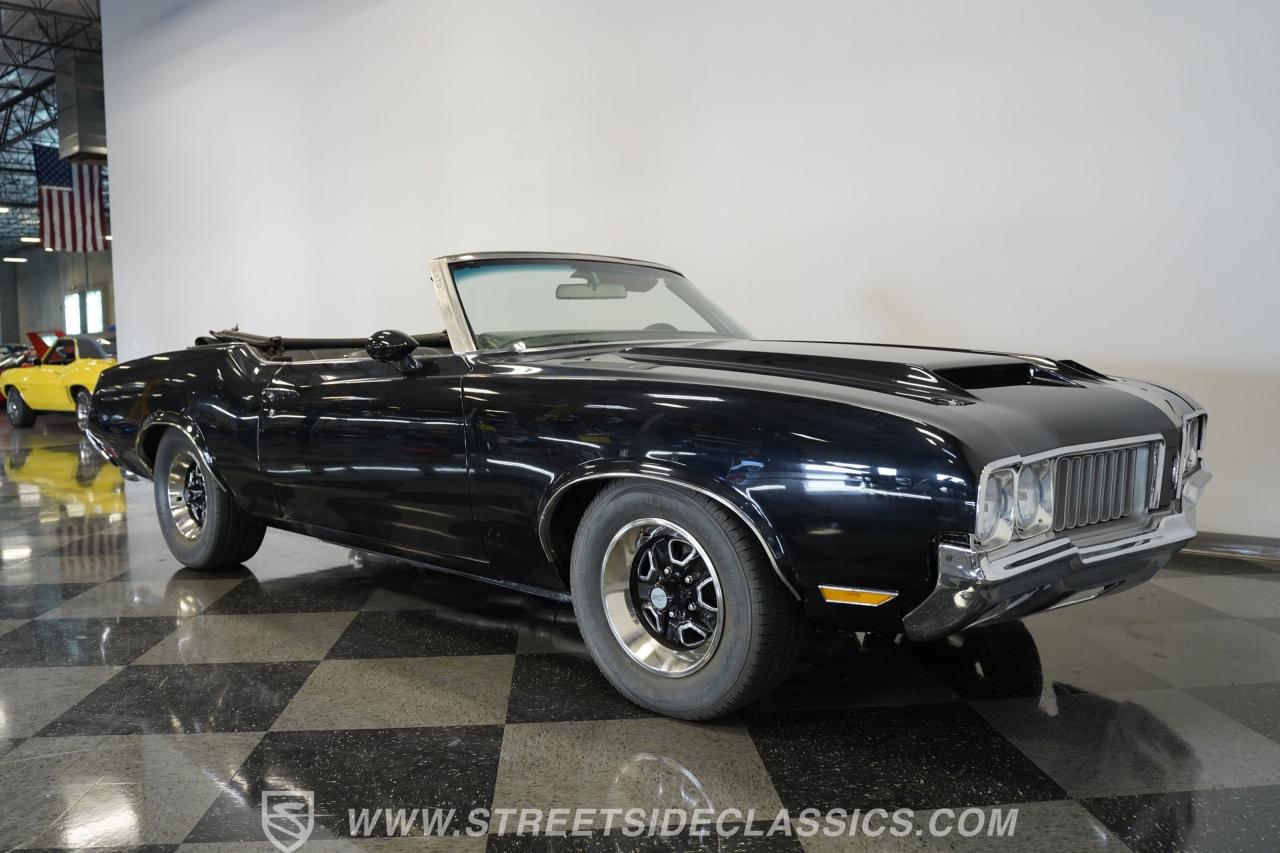 1970 Oldsmobile Cutlass Supreme Convertible