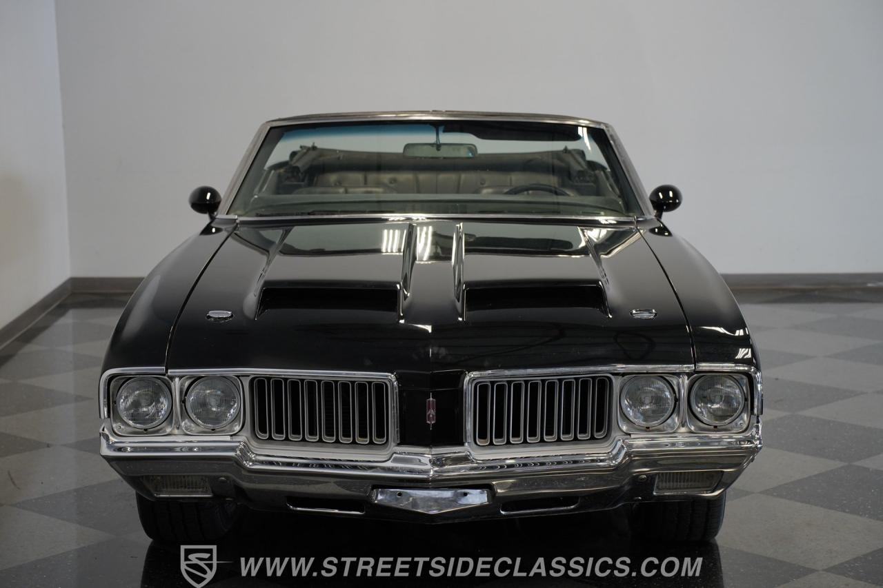 1970 Oldsmobile Cutlass Supreme Convertible