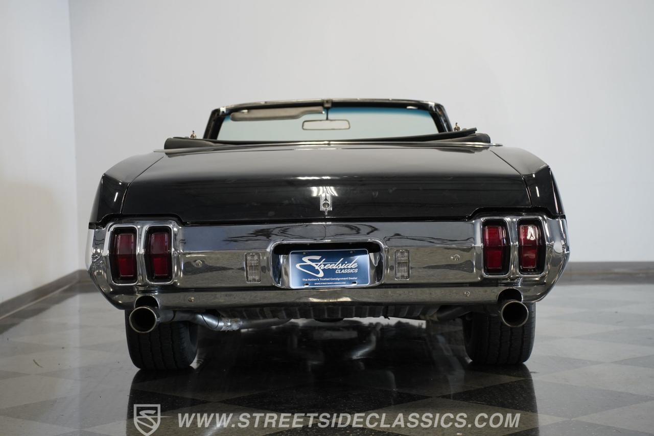 1970 Oldsmobile Cutlass Supreme Convertible