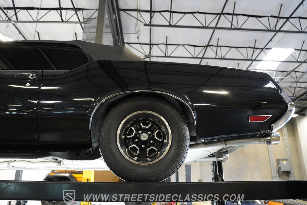 1970 Oldsmobile Cutlass Supreme Convertible