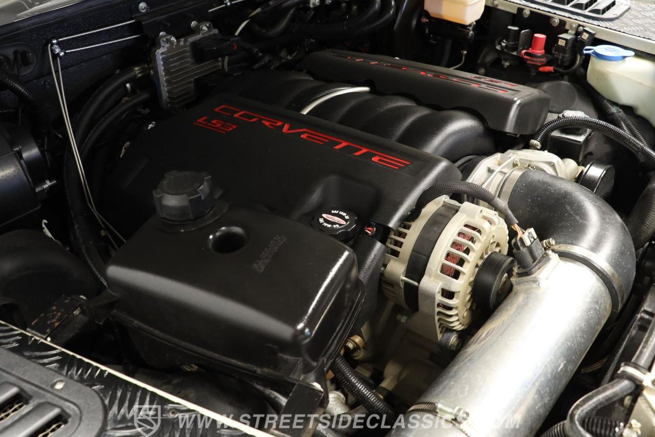 1994 Land Rover Defender 90 LS3 V8