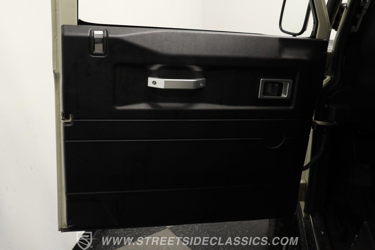 1994 Land Rover Defender 90 LS3 V8