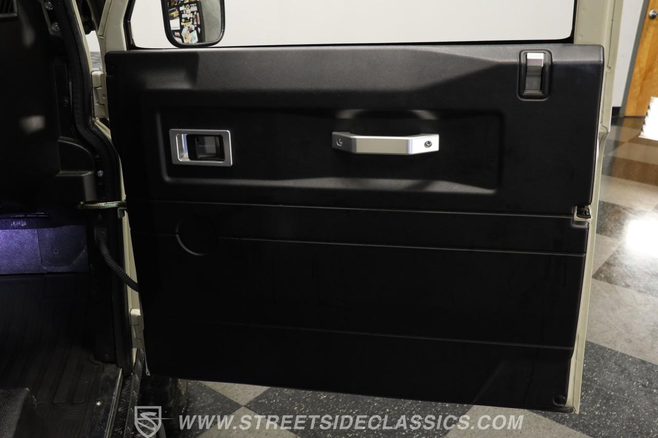 1994 Land Rover Defender 90 LS3 V8