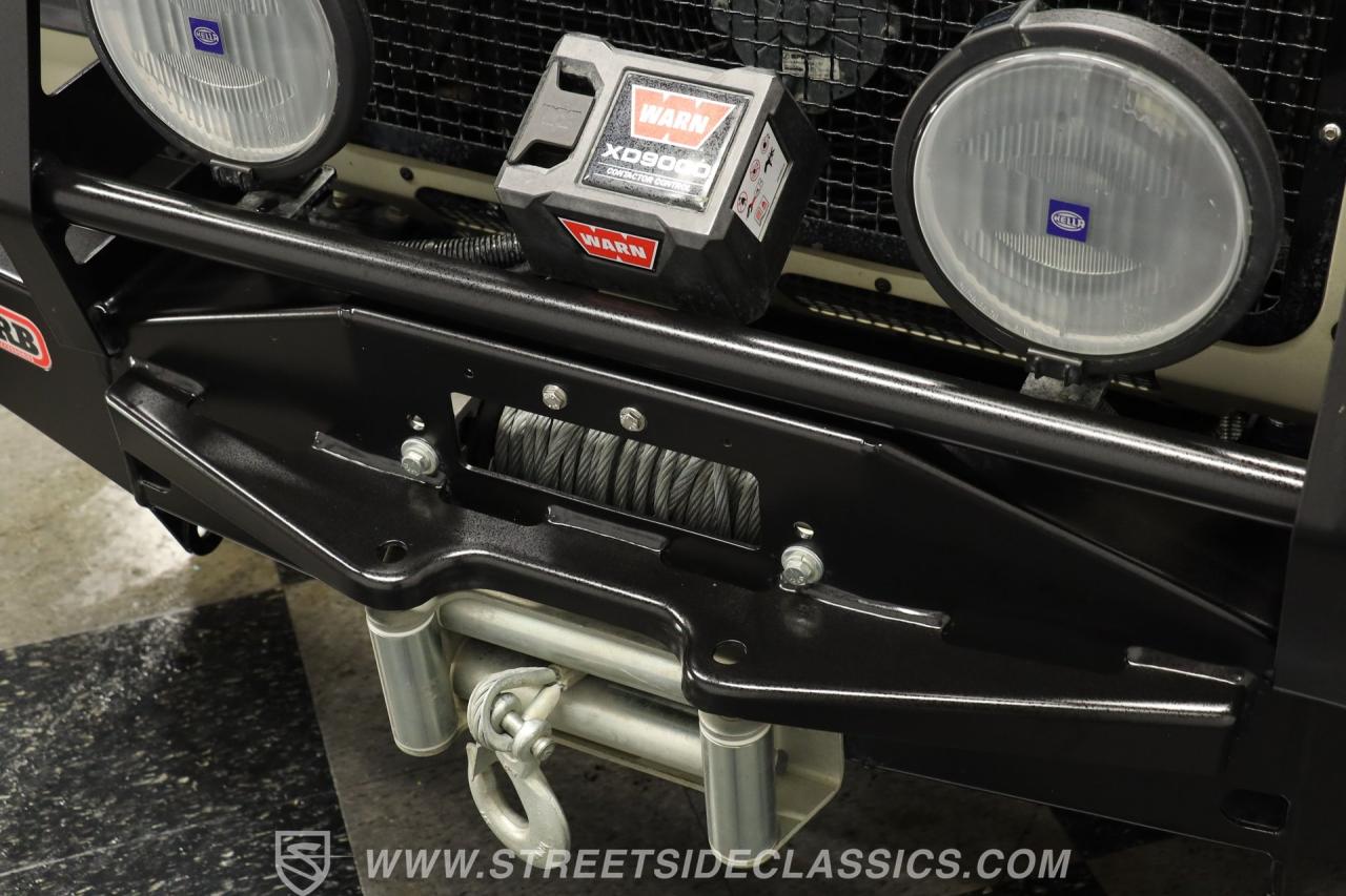 1994 Land Rover Defender 90 LS3 V8