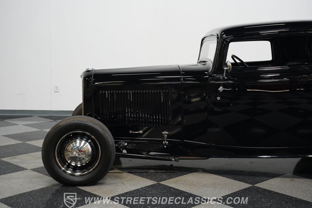 1932 Ford 3-Window Coupe