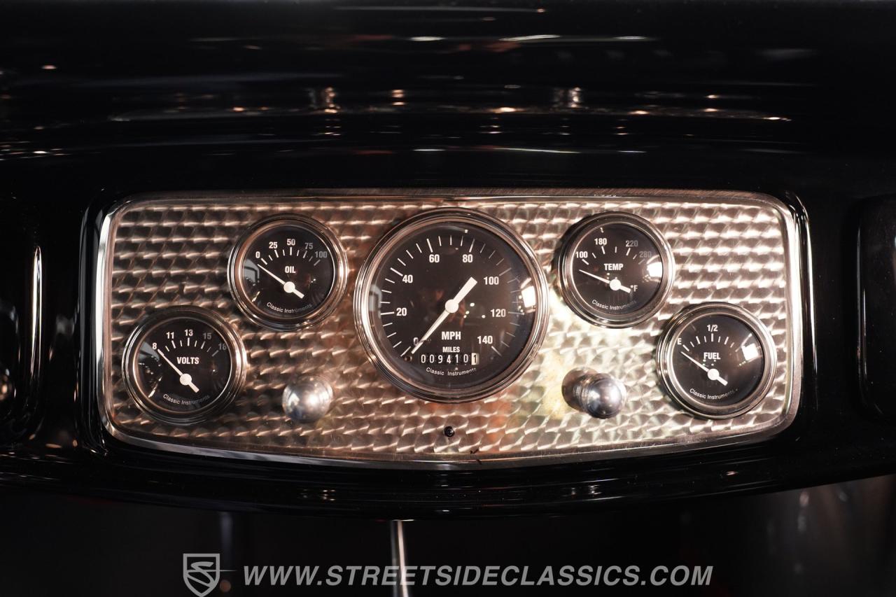 1932 Ford 3-Window Coupe