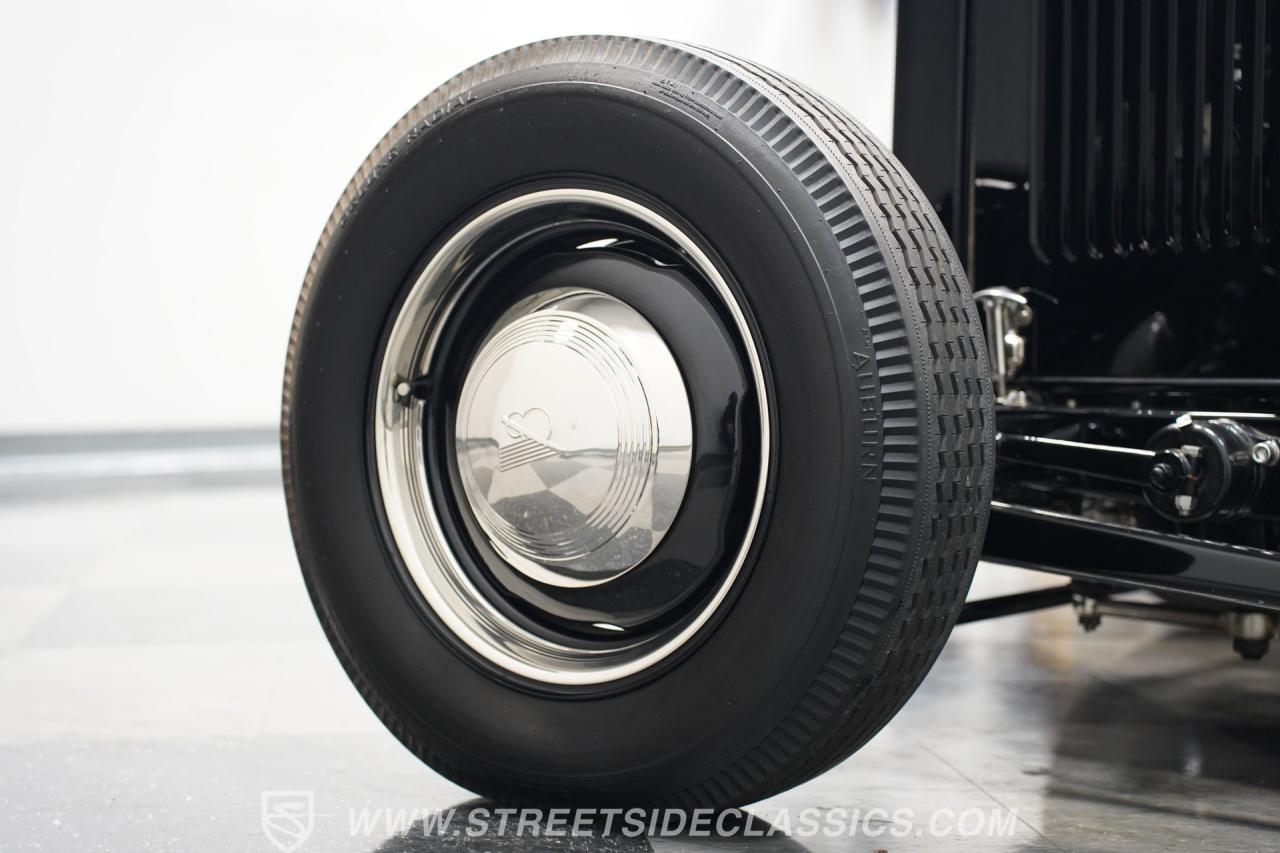 1932 Ford 3-Window Coupe