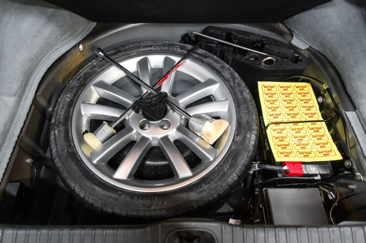 2004 Jaguar XJR SUPERCHARGED V8