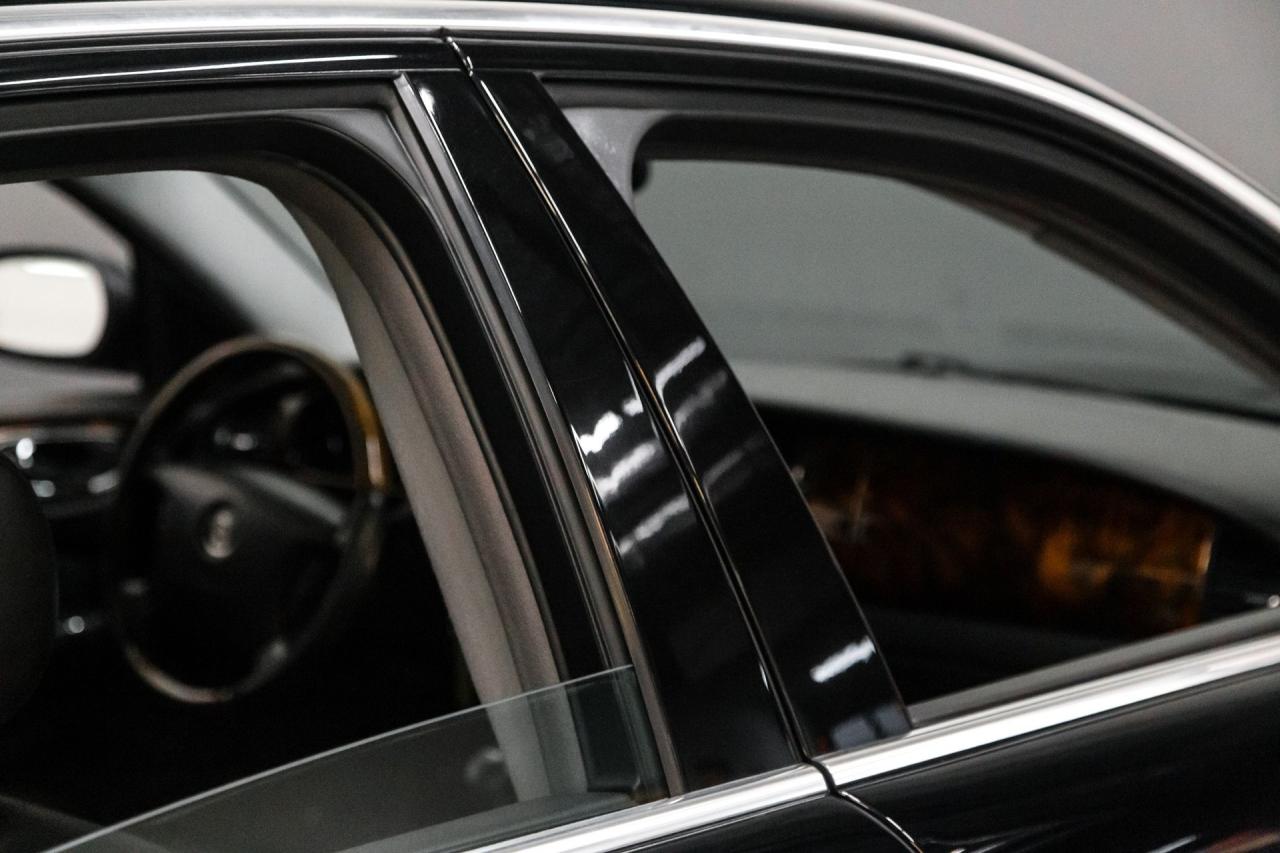 2004 Jaguar XJR SUPERCHARGED V8