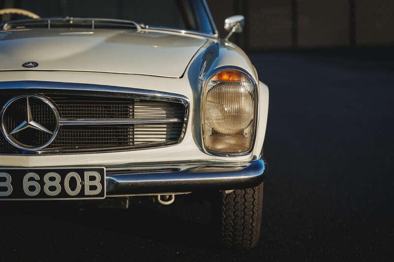 1964 Mercedes - Benz 230 SL PAGODA