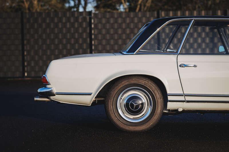 1964 Mercedes - Benz 230 SL PAGODA