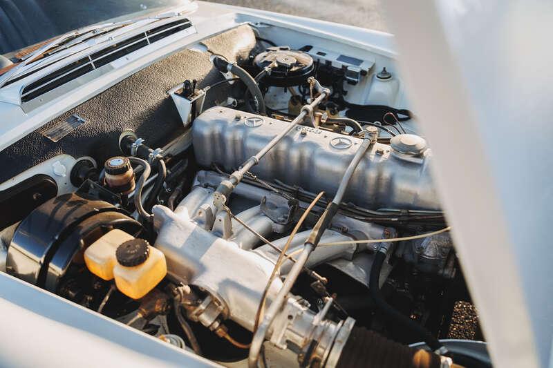 1964 Mercedes - Benz 230 SL PAGODA