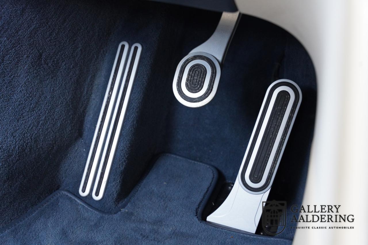 2007 Bugatti Veyron 16.4 &ldquo;A legend returns&rdquo;