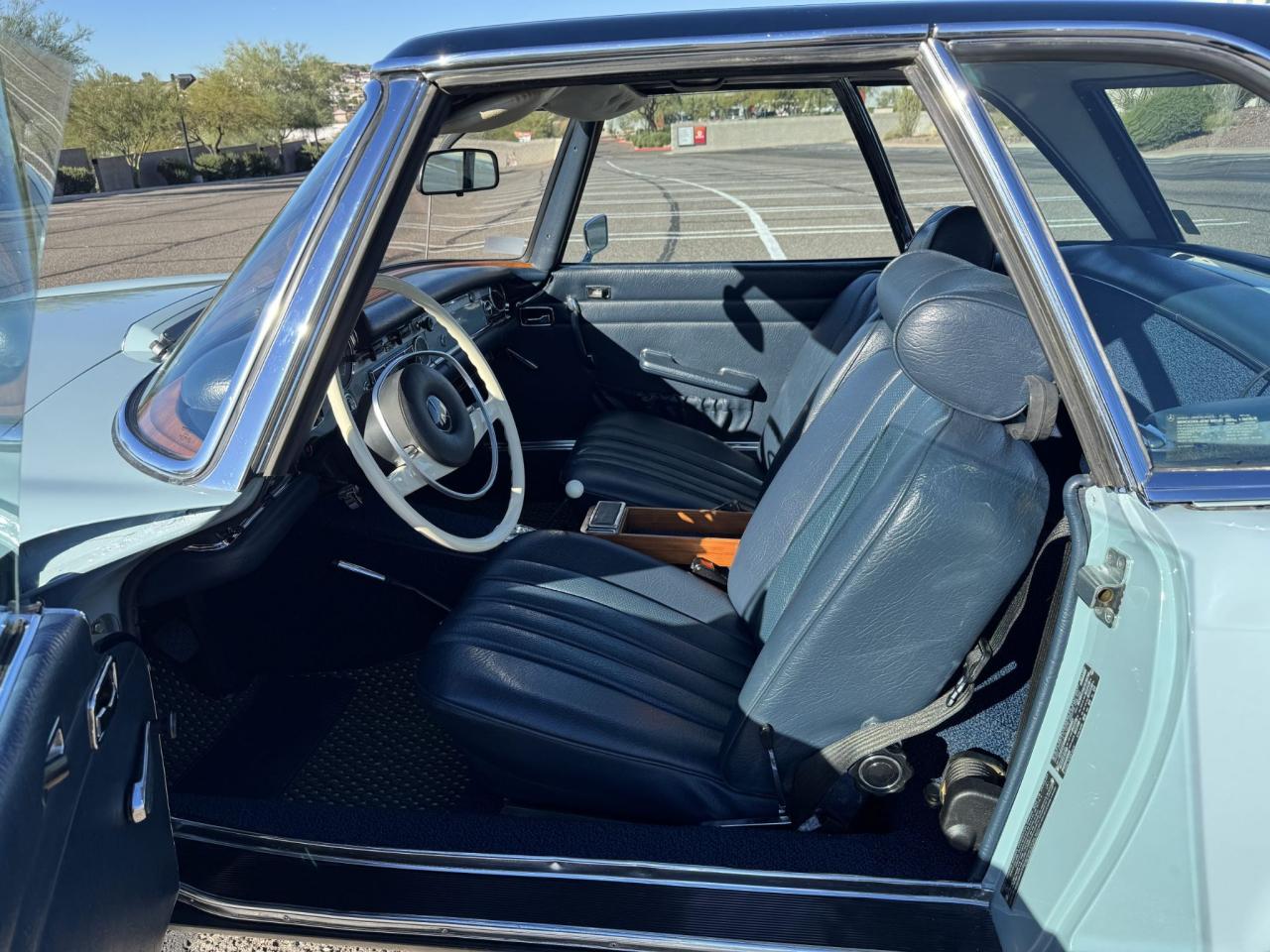 1971 Mercedes - Benz 280 SL Pagoda