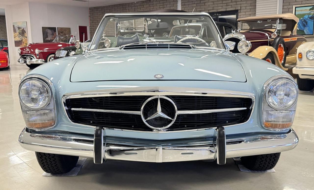 1971 Mercedes - Benz 280 SL Pagoda