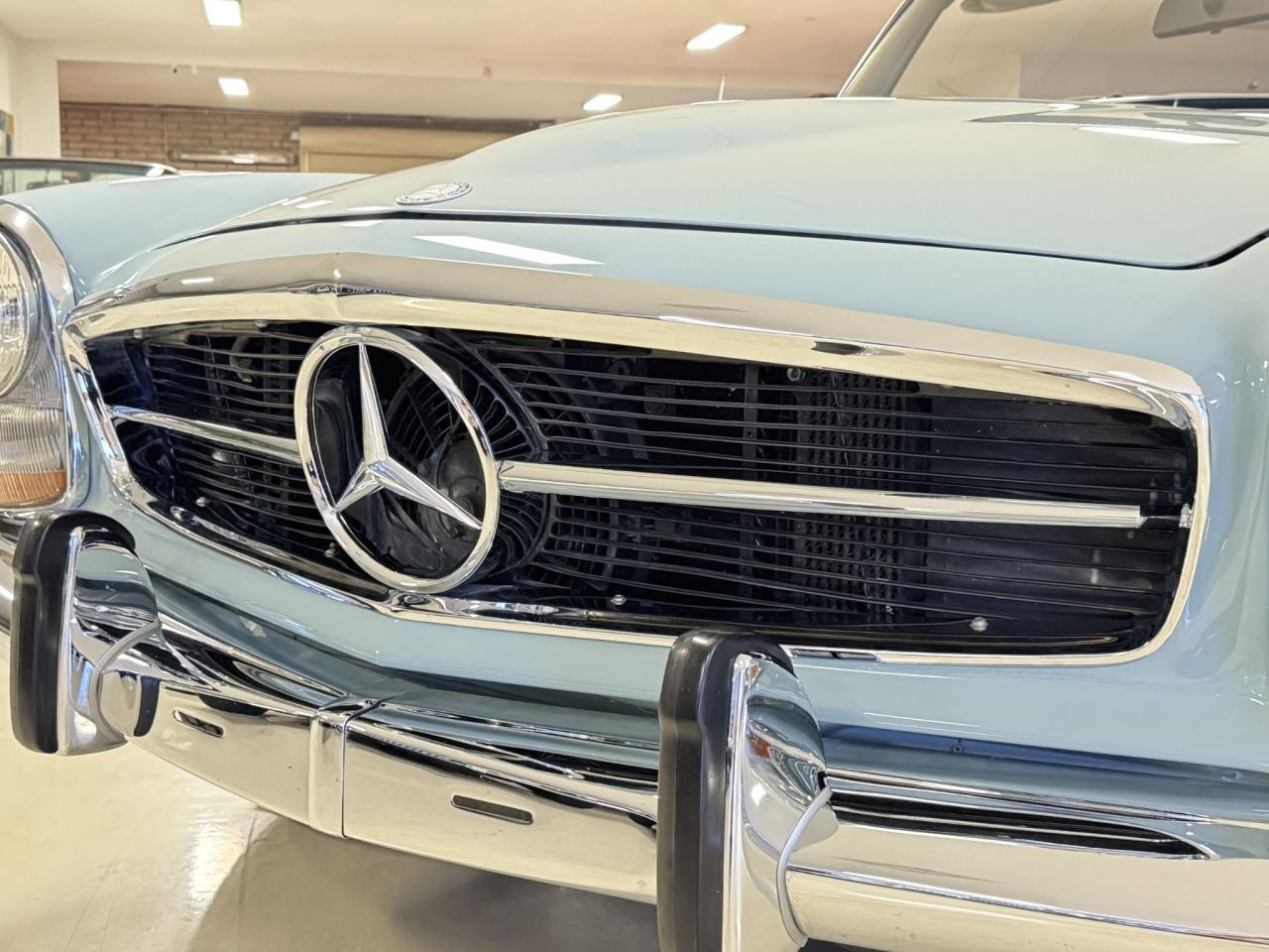 1971 Mercedes - Benz 280 SL Pagoda